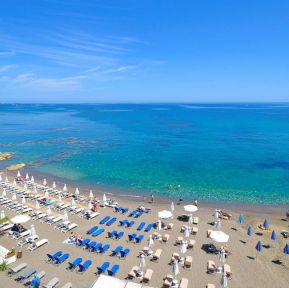Golden Beach Hotel