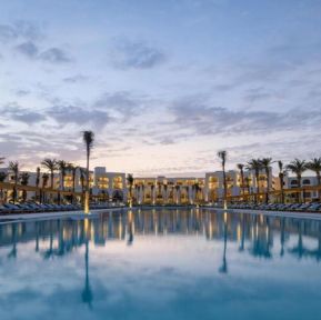 Serry Beach Resort Premium