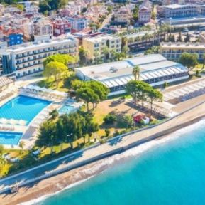 ROYAL BEACH CLUB
