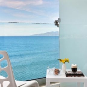 Vasia Boulevard (Adults Only +15)