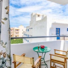 Happiness Apartments