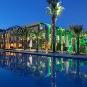 GREEN BAY RESORT & SPA
