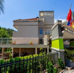 Rich Melissa Hotel