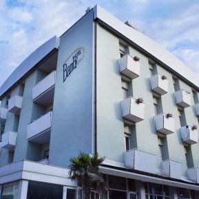 HOTEL BAMBY
