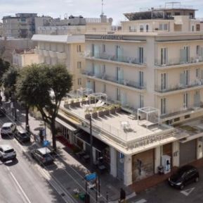 AMSTERDAM SUITE HOTEL & SPA