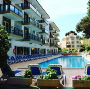 Hotel Guya Wave