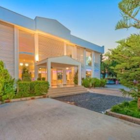 BENDIS BEACH HOTEL
