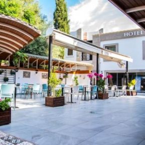 BLUE BAY HOTEL