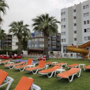PALMIRA BEACH HOTEL