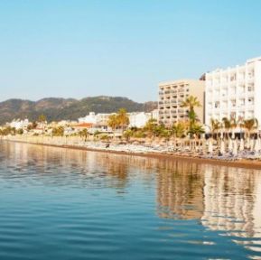 THE BEACH FRONT HOTEL