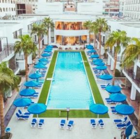 LA ROSA WAVES RESORT