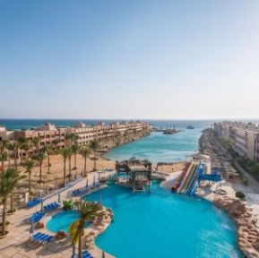 SUNNY DAYS EL PALACIO
