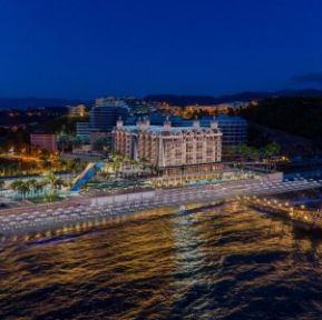 ARIA RESORT & SPA HOTEL